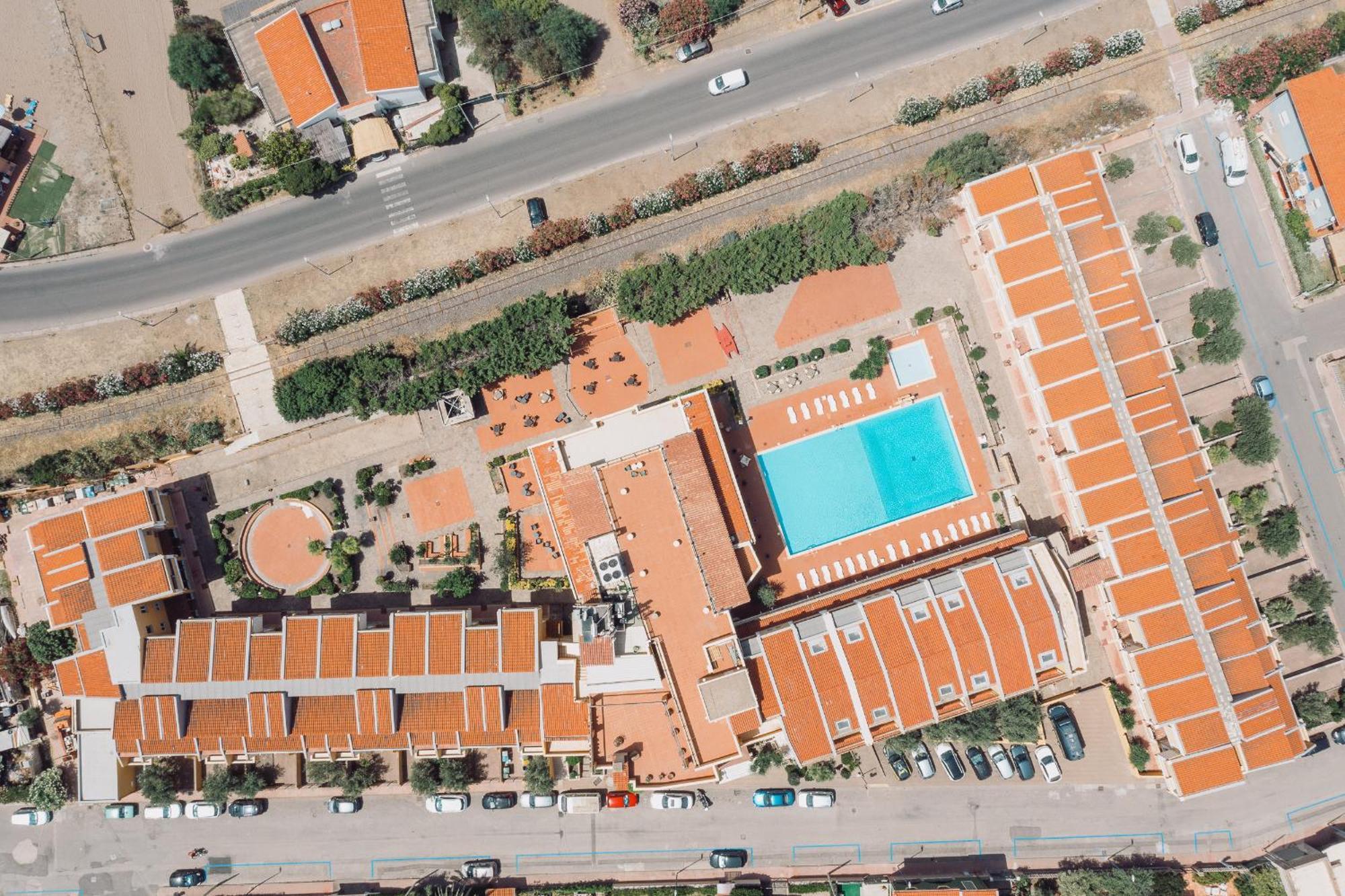 Malaspina Hotel & Resort Bosa Bagian luar foto